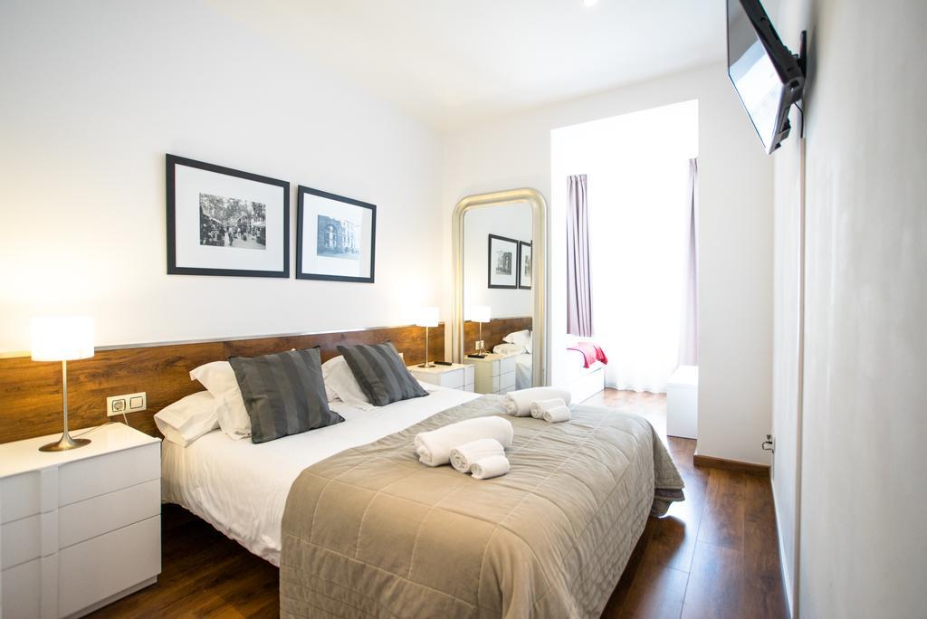 Ab Passeig De Gracia \Npenthouse - Blue Hotel Barcelona Ngoại thất bức ảnh